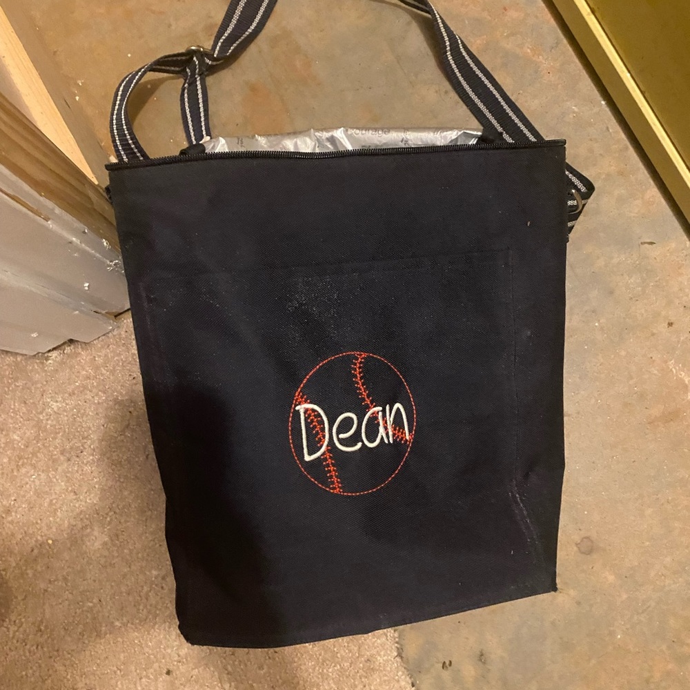 Thirty-One Spirit Collection Cooler Bag with strap